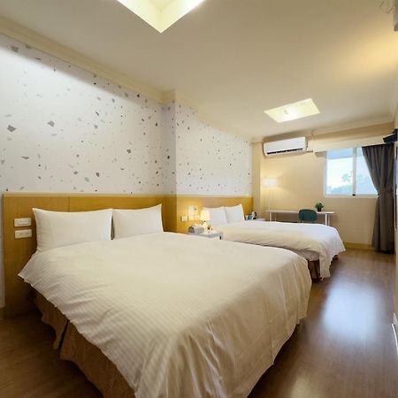 Together Hotel-Hualien Zhongshan Extérieur photo